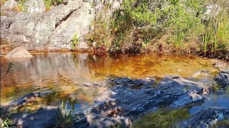 Cachoeira da Coca Cola (ou Dois Córregos) - Serra dos Alves