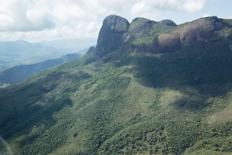 Pico do Papagaio via Garcias - Parque Estadual da Serra do Papagaio
