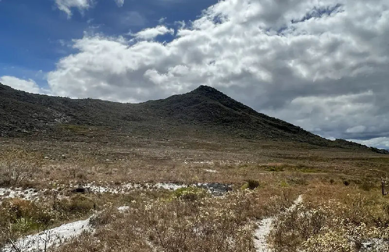 Pico do Raio - Capivari - MG
